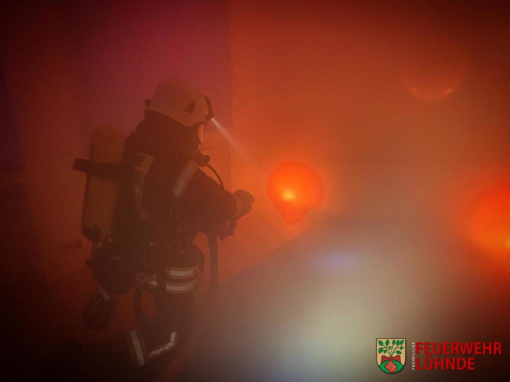 Einsatzübung mit der Feuerwehr Bolzum